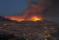 Reforço de meios na ajuda ao combate a incêndios na Madeira