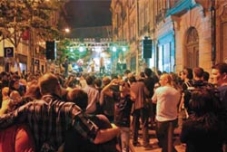 Câmara do Porto quer limitar horários de eventos musicais na rua