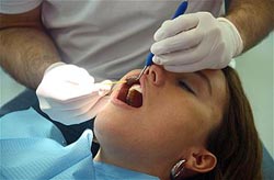 Ordem dos Dentistas entrega queixa contra clínica nos Clérigos