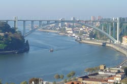 Ponte da Arrábida pode ser monumento nacional dentro de 30 dias