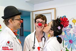 ‘Doutores Palhaços’ assinalam uma década com festa no Porto