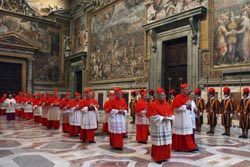 Conclave para escolher sucessor de Bento XVI começa esta terça-feira