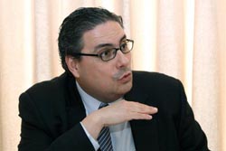 Abreu Amorim admite abandonar vida política após derrota em Gaia