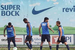 Maicon e Otamendi já integraram treino conjunto do FC Porto