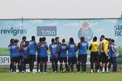 Quaresma, Danilo, Maicon, Fernando e Varela ausentes do treino do FC Porto