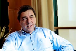 Guilherme Pinto atribui pelouro à CDU sem coligação