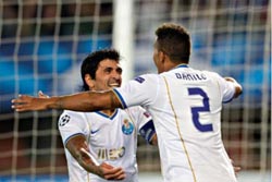 Liga dos Campeões: FC Porto vence em Viena por 1-0