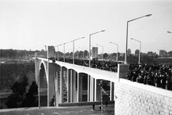 Construção da Ponte da Arrábida relembrada em exposição de fotografia