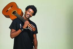 Brasileiro Seu Jorge atua no Parque da Cidade em agosto