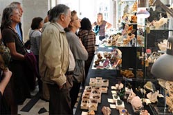 Exposição de minerais raros chama colecionadores à U.Porto