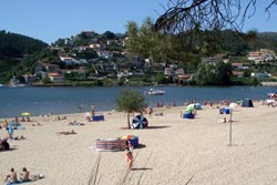 Vigilância permanente durante a época balnear fluvial em Gondomar