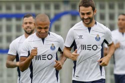FC Porto prepara deslocação a Paços de Ferreira