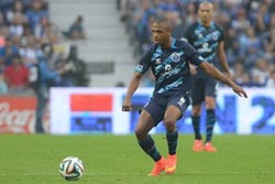 Vitória de Guimarães trava FC Porto em jogo “nervoso”