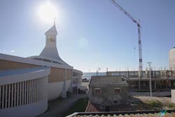 Prédio contíguo à Igreja de Caxinas vai ser afastado do templo