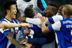 FC Porto vence Moreirense por 3-2