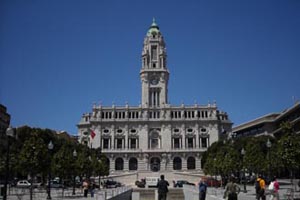 Câmara do Porto propõe pagar 553 mil euros por parque estacionamento nunca construído