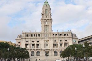 Câmara do Porto recomenda ao governo mais apoio para as freguesias