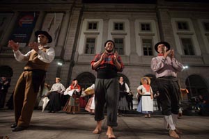 Folclore do mundo no Porto