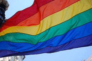 Projeto contra a discriminação de idosos LGBTI