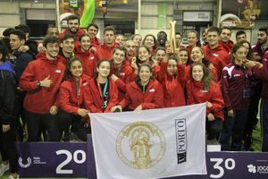 U.Porto é decacampeã nacional universitária de atletismo em pista coberta