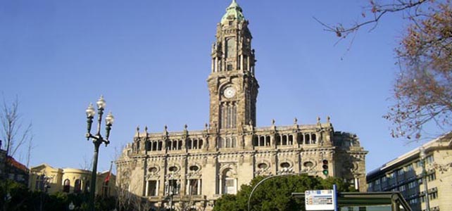Porto quer investigação a todas as gruas da cidade