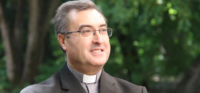Bispo do Porto apela ao fim do trabalho ao domingo