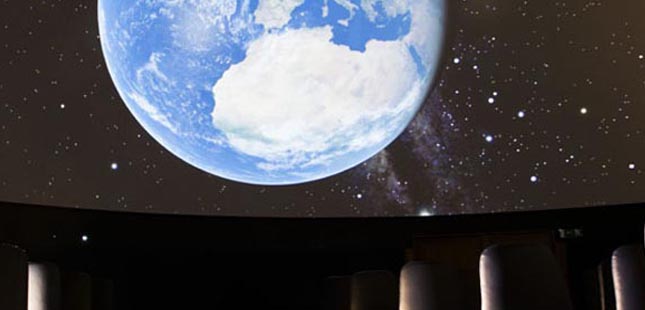Planetário do Porto propõe “viagem espacial” no Dia da Criança