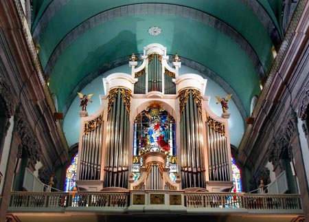 Câmara do Porto vai apoiar reparação e conservação do órgão de tubos da Igreja da Lapa
