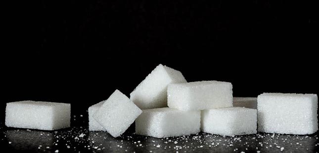 Estudo conclui que crianças e adolescentes são quem mais consome açúcar em Portugal