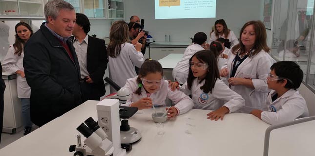 Escola Ciência Viva de Gaia recebeu os primeiros alunos