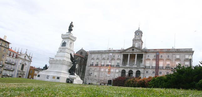 Luís Pedro Martins leva o impacto do turismo no Porto e Norte ao Palácio da Bolsa