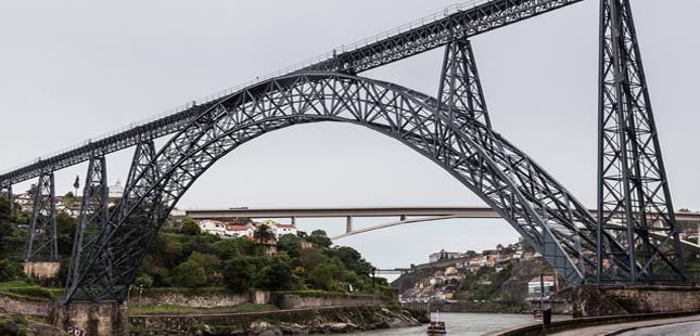 Ponte Maria Pia poderá ser pedonal e ciclável