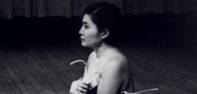 Yoko Ono convida mulheres a integrarem a sua obra 