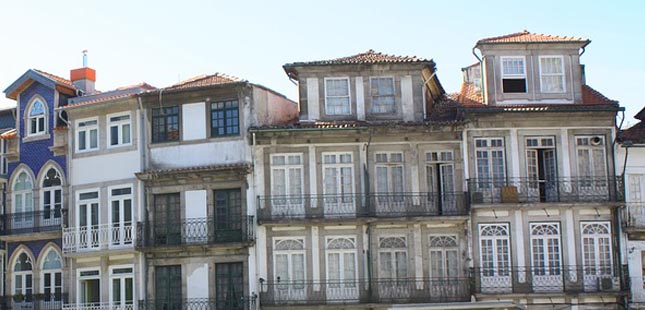 Preços médios de arrendamento descem no Porto