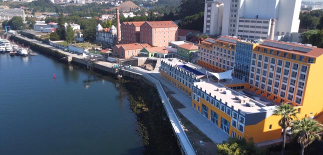 Inaugurado passadiço que liga Gondomar ao Porto