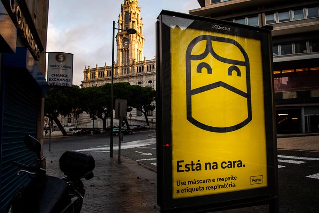 Porto “veste-se” de amarelo para sensibilizar população para o cumprimento das regras