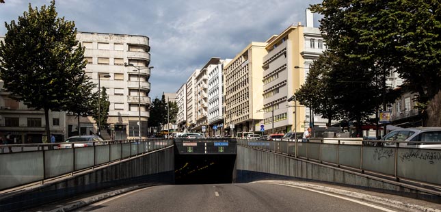 Túnel de Ceuta com acesso condicionado