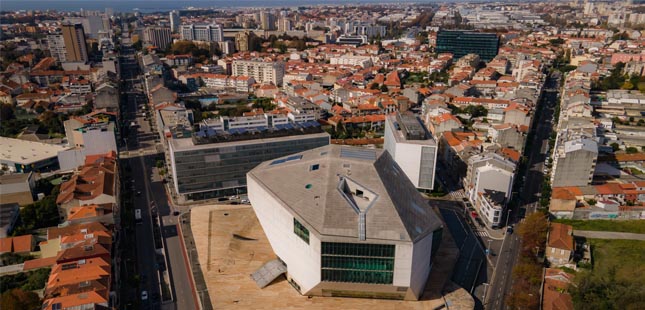 Empresa alemã está a recrutar no Porto