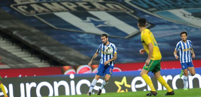 FC Porto vence Paços de Ferreira e garante passagem para as meias-finais