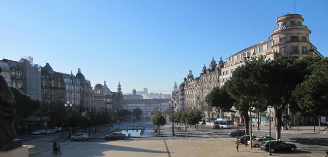 Câmara do Porto suspende pagamento de parquímetros
