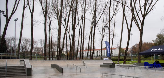 Câmara do Porto encerra equipamentos desportivos ao ar livre. Gaia interdita também o acesso a um conjunto de espaços.