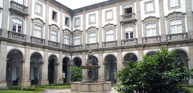 Biblioteca Municipal do Porto vai ser requalificada