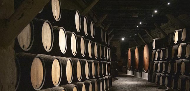 Número de visitantes das Caves de Vinho do Porto caiu 81,8% em 2020