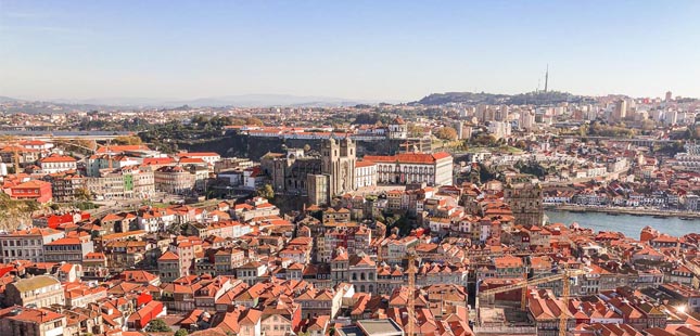 Porto quer transformar edifícios degradados do Estado em projetos de habitação acessível