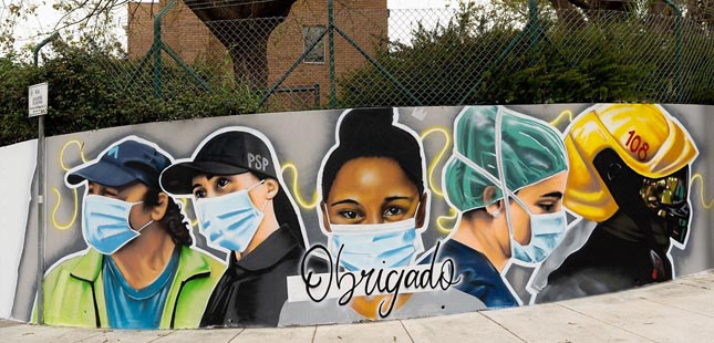 Matosinhos homenageia profissionais do combate à pandemia com mural artístico