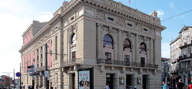 Teatro Nacional São João vai apoiar artistas ucranianos
