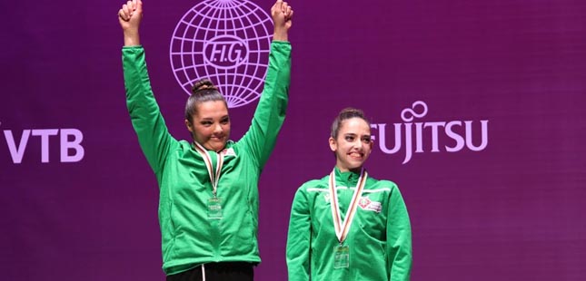 Rita Ferreira e Ana Teixeira trazem ouro do Mundial de ginástica acrobática