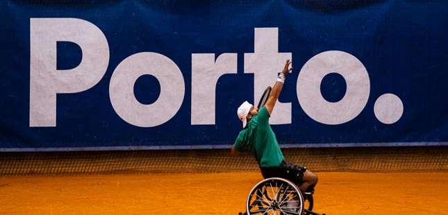 Melhores tenistas em cadeira de rodas competem no Porto