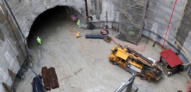 Metro do Porto inicia escavação do túnel de ligação à Praça da Liberdade