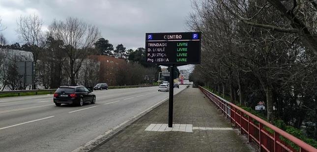 Porto disponibiliza informação sobre “ocupação dos parques de estacionamento”